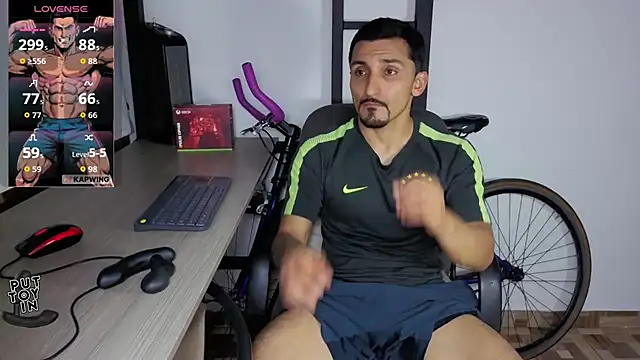 Marck_Muscle Adlı Modelin Canlı XXX Sohbeti