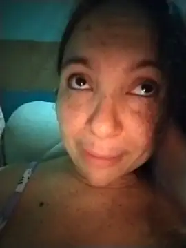 isabella_goddess2023: απευθείας συνομιλία ΧΧΧ