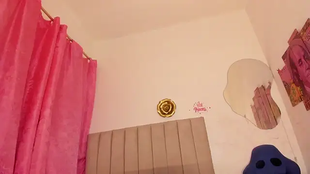 stacyfoxxxのライブXXXチャット