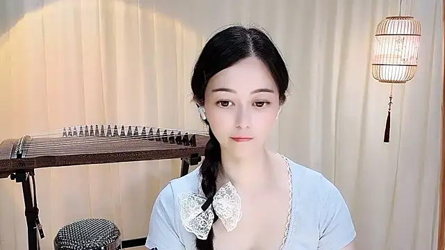 Tian-xin-999 XXX чат на живо