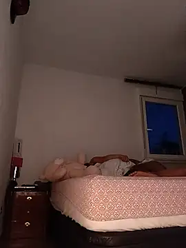 Chat +18 de yoahotpetrafiery ao vivo