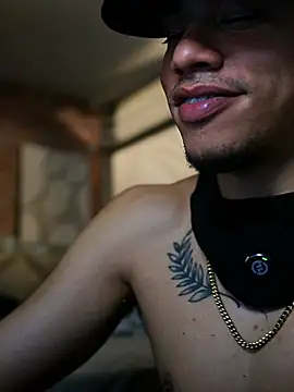 AlphaMasterXxx live XXX chat