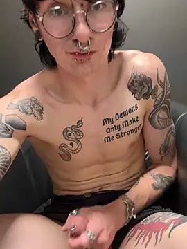 GothSadist Live XXX Chat