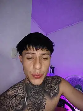 7_Saturno_7 라이브 XXX 채팅