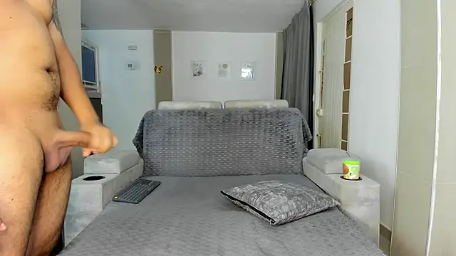 DulceRomance's Live XXX Chat