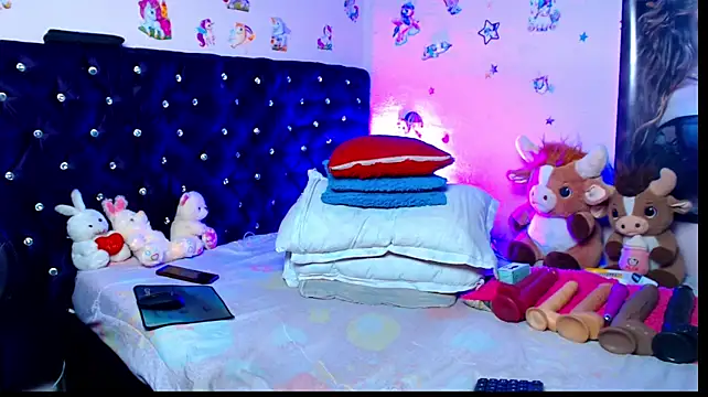 Chat XXX en directo de ShantalsSecret