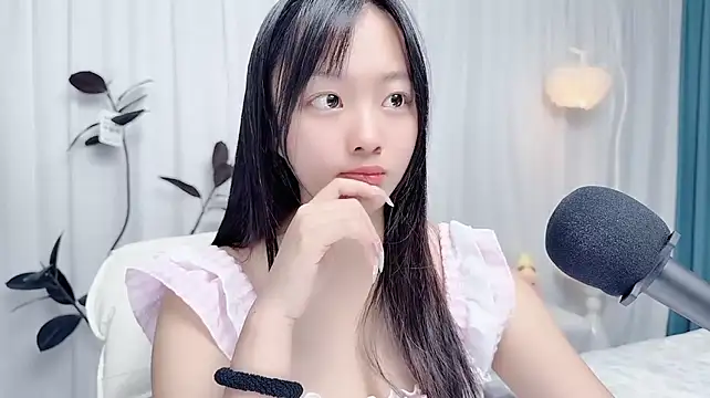 Winnie666999 Live XXX-Chat