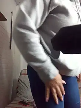 kim_rosse04's Live XXX Chat