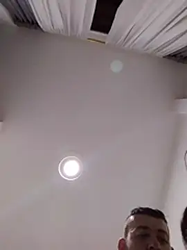Fernandar2025 – Naživo XXX chat