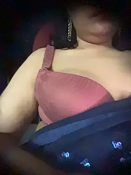 Chat +18 de LuscousPussy ao vivo