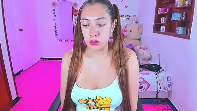 perlabeautiful Live XXX Chat
