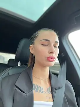 دردشة Charming_Ritta الجنسية المباشرة