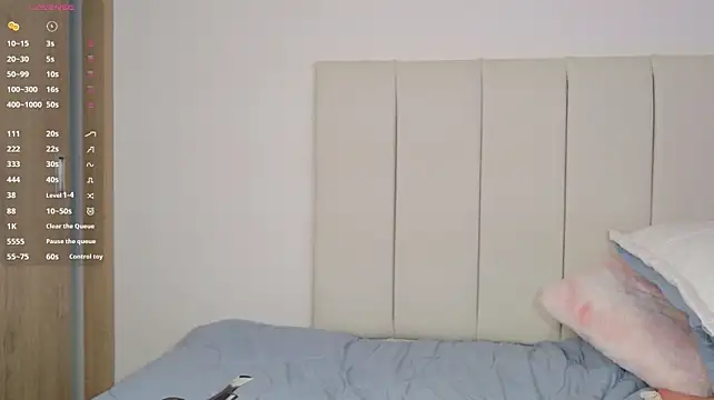 little_caro Chat XXX in diretta