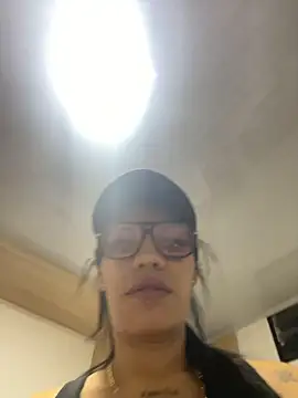 Victoria14_'s Live XXX Chat