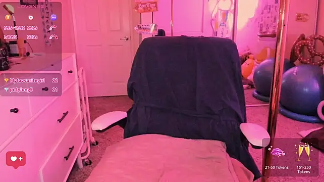 XXX chat uživo modela Evie-Luna