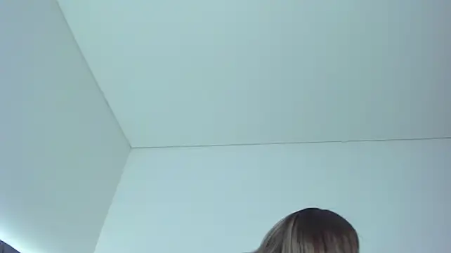 im_sarah34 Adlı Modelin Canlı XXX Sohbeti