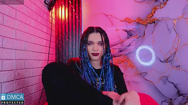 MaeveKuro's Live XXX Chat
