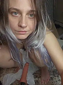 ScarletsWeb Adlı Modelin Canlı XXX Sohbeti
