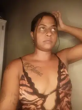 Giselabrunette25 লাইভ XXX চ্যাট