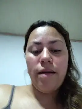 camila-titis Adlı Modelin Canlı XXX Sohbeti
