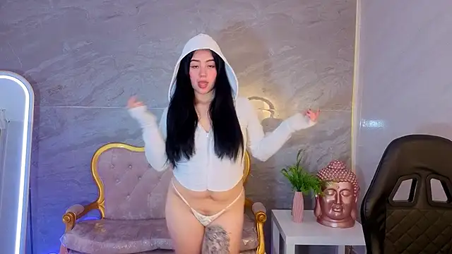 Chat +18 de sarita_09_s ao vivo