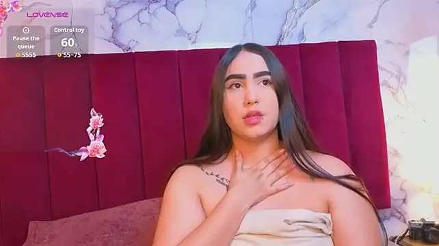 JESSYCORTES XXX чат на живо