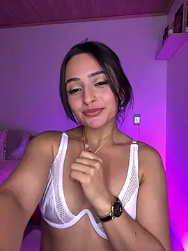 NandaVixen 라이브 XXX 채팅