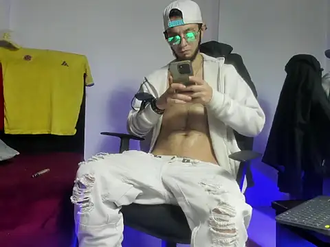 Онлайн чат XXX mark_splinter09
