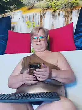 Chat +18 de QueenPammy1 ao vivo