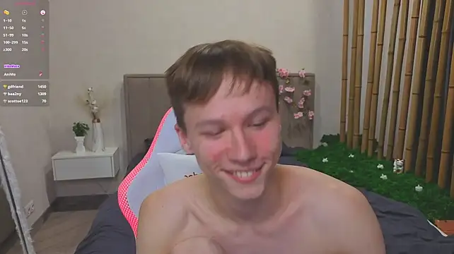 cuMte_boy élő XXX-chatje