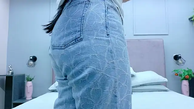 แชท XXX สดของ Busty_Zay