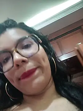 Catha-'s Live XXX Chat