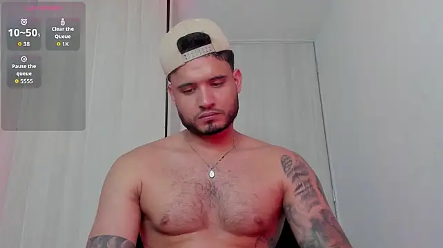 AUSTINN_TORRES 现场XXX聊天
