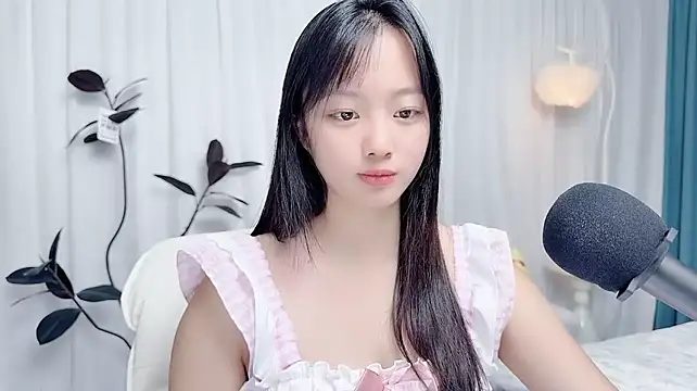 Winnie666999's Live XXX Chat