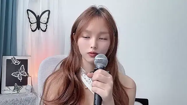 XXX chat uživo modela pingping78