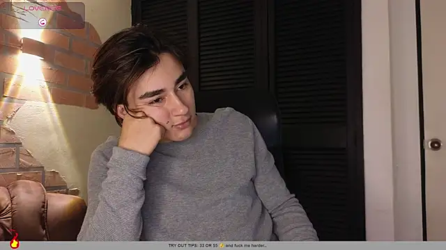Connorr_01 Live XXX-chat