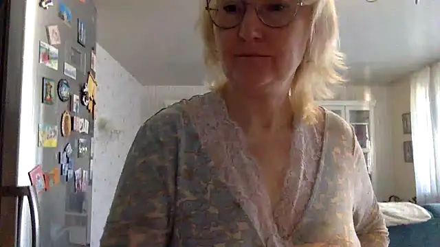 Chat +18 de Zeyona ao vivo