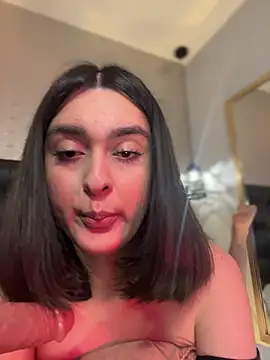 MiahWindsor Live XXX Chat