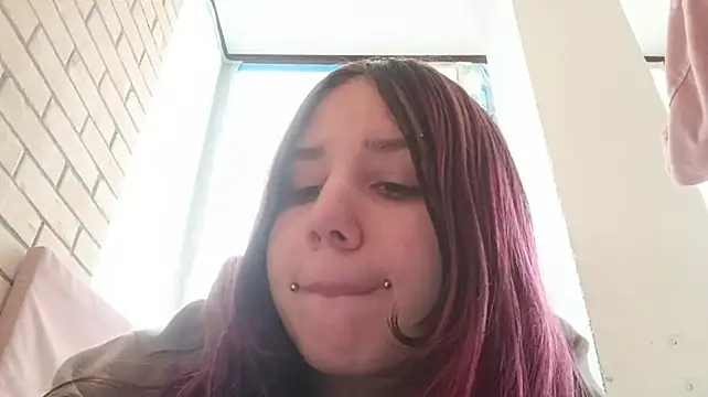 IronicBuckle élő XXX-chatje
