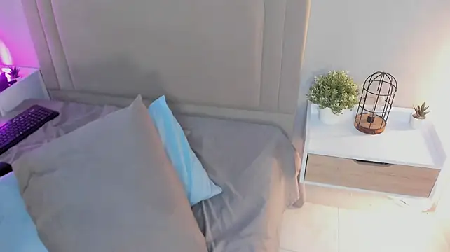 Kaylachannell Live XXX-Chat