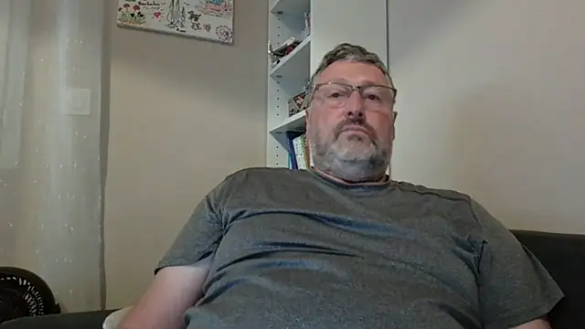 doudou310 Webcamshow