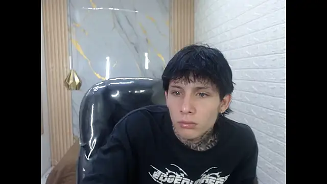 Cry_thereal Live XXX Chat