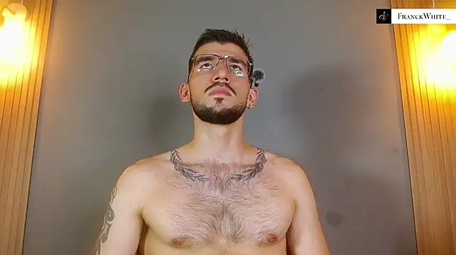 Онлайн чат XXX Franck_White