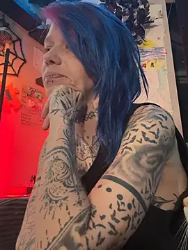 Toxlyn's Live XXX Chat