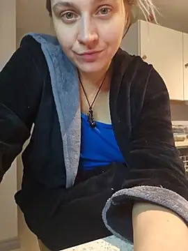 ScarletsWeb's Live XXX Chat