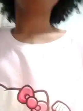 Chat +18 de xkitty_noir ao vivo
