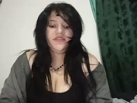 Dravenne Live XXX-Chat