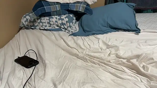 XXX chat uživo modela colofagboy69