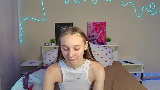 kitsune888n Live XXX chat