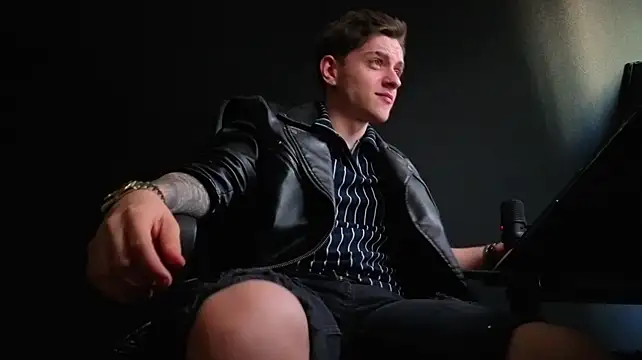 FelixStarkk XXX чат на живо